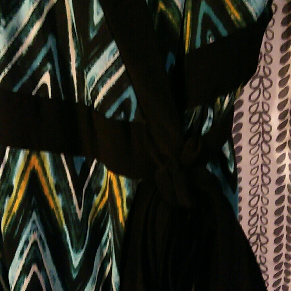 Wrap-Around Dress - Picture 3 of 4